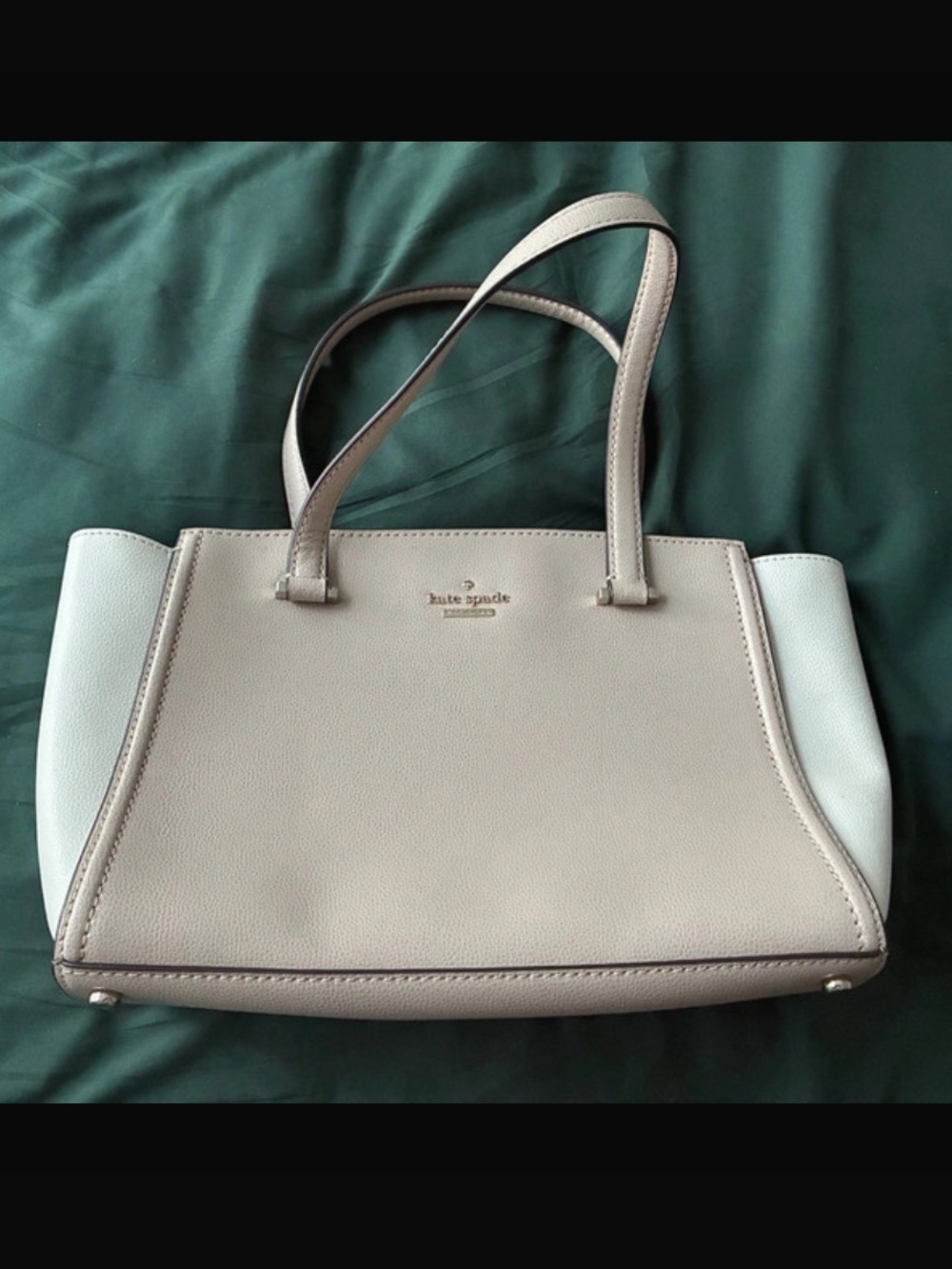 kate spade Beige and White Leather Shoulder Tote